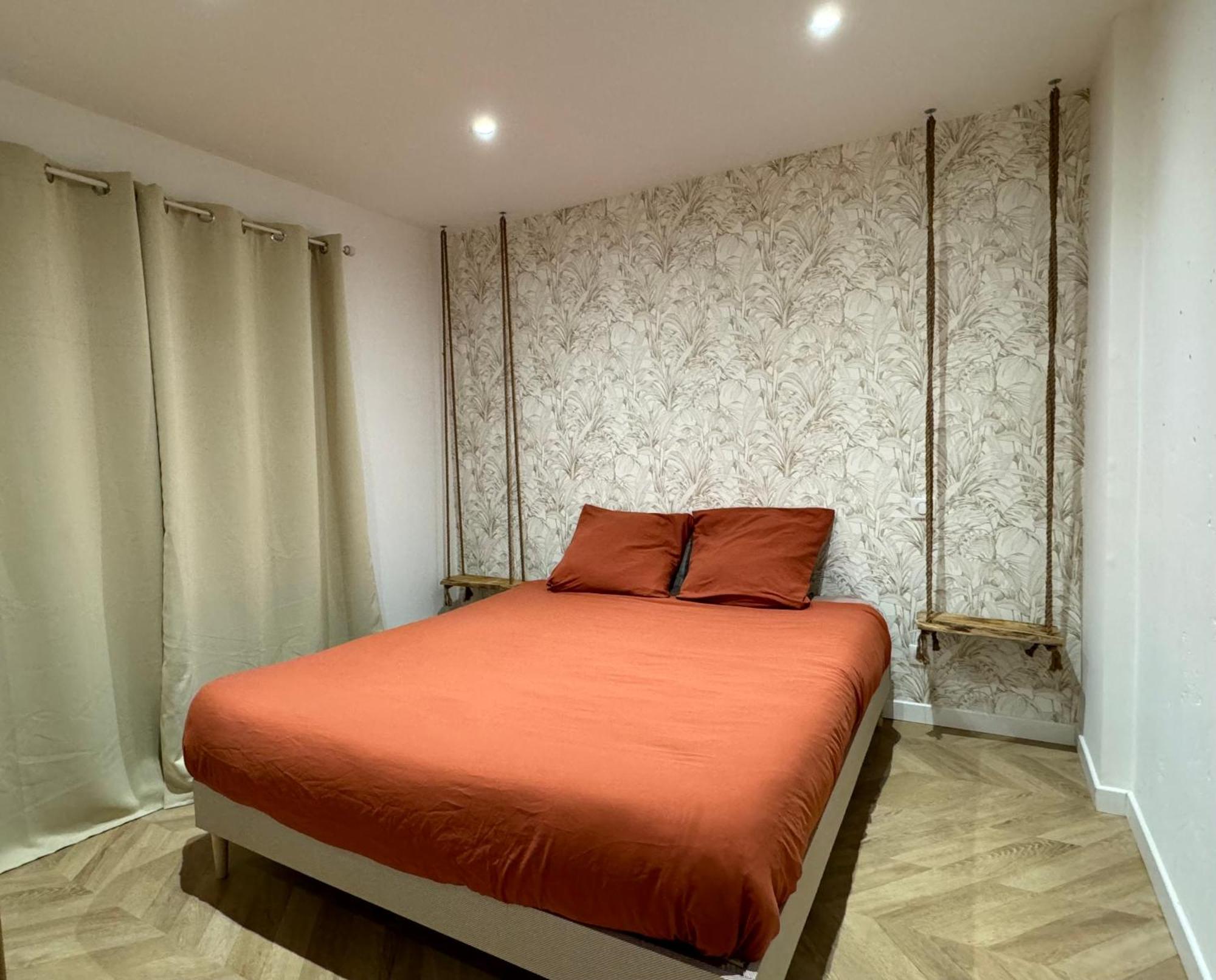 Апартаменты Le Rive Droite - Gare Centre - Wifi - Terrasse - Face Remparts Авиньон Экстерьер фото
